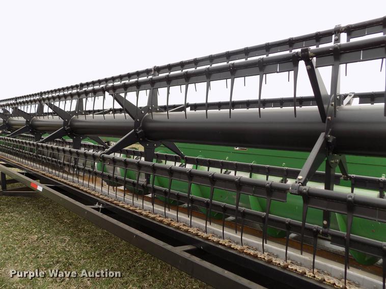 image for item DE1114 2010 John Deere 635F Hydraflex flex head