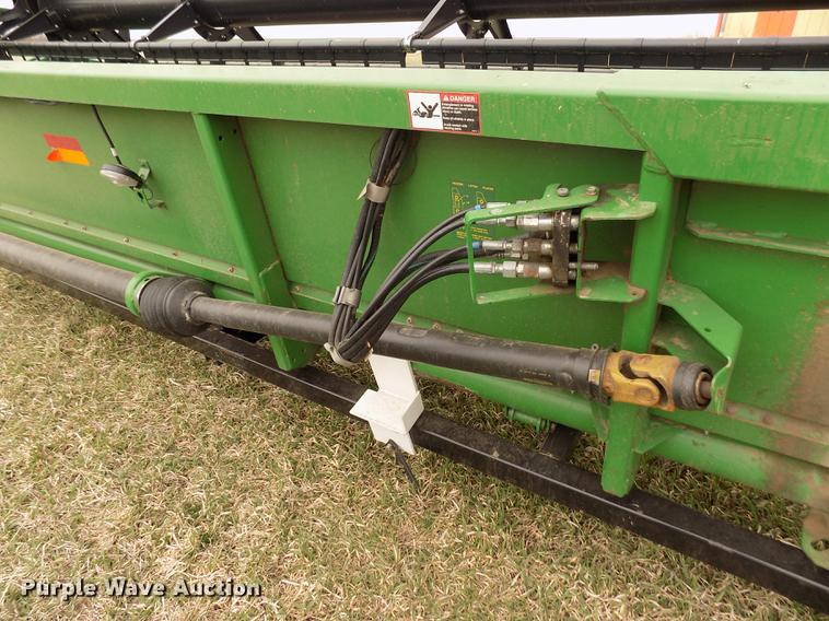 image for item DE1114 2010 John Deere 635F Hydraflex flex head