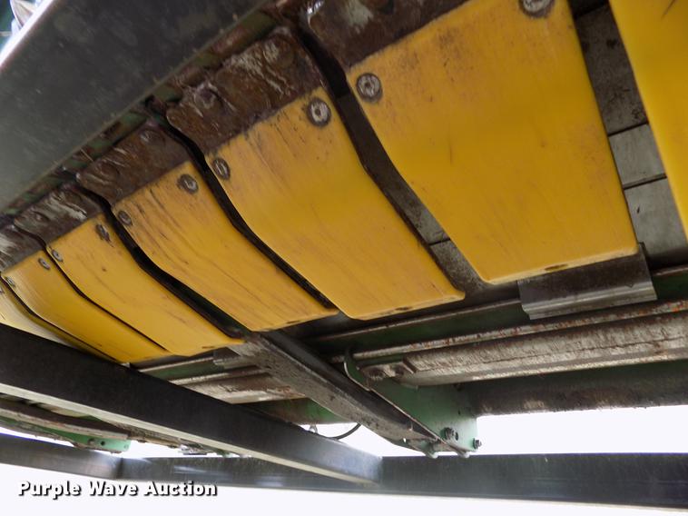 image for item DE1114 2010 John Deere 635F Hydraflex flex head