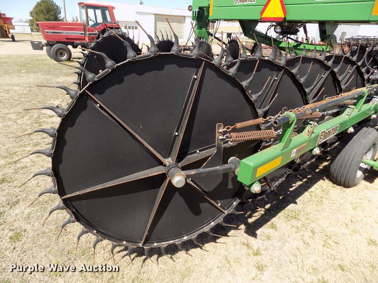image for item DE1145 2014 Frontier WR5417 hay rake