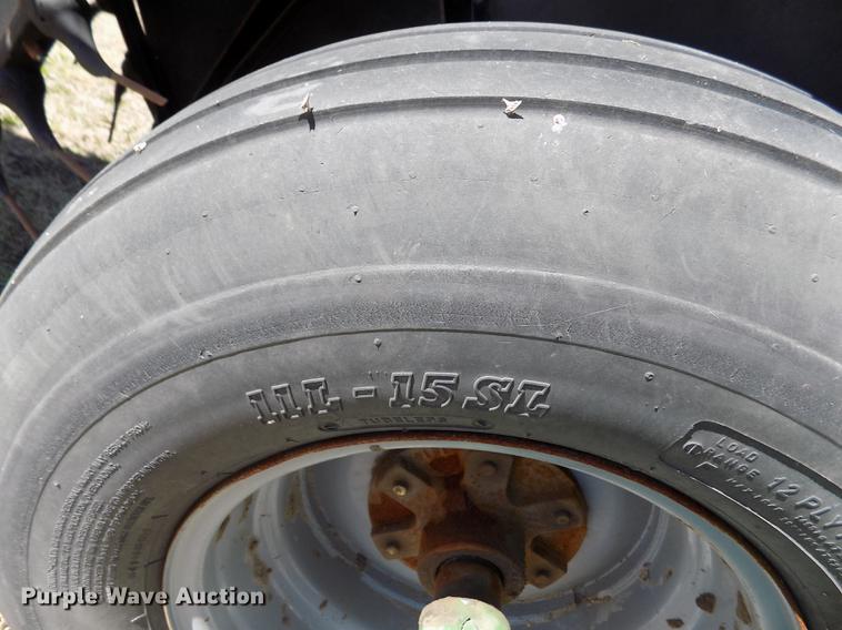 image for item DE1145 2014 Frontier WR5417 hay rake