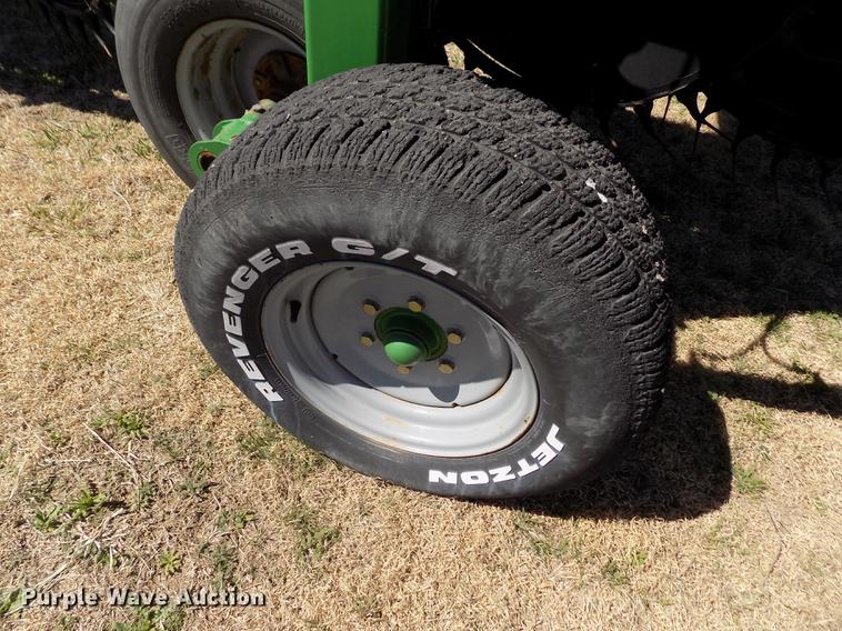 image for item DE1145 2014 Frontier WR5417 hay rake