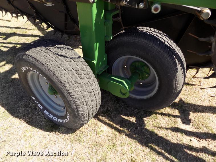 image for item DE1145 2014 Frontier WR5417 hay rake