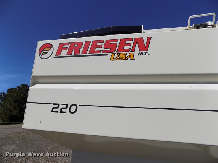 image for item DE1146 Friesen 220 seed tender