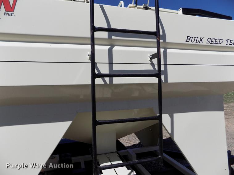 image for item DE1146 Friesen 220 seed tender