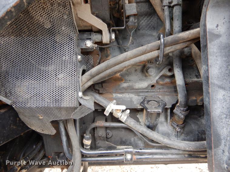 image for item DE8279 2003 Case IH JX90U MFWD tractor