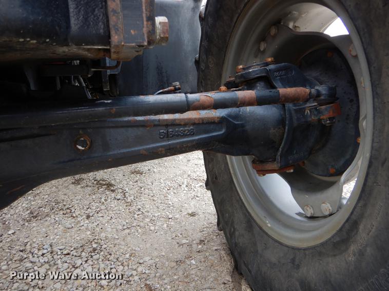 image for item DE8279 2003 Case IH JX90U MFWD tractor