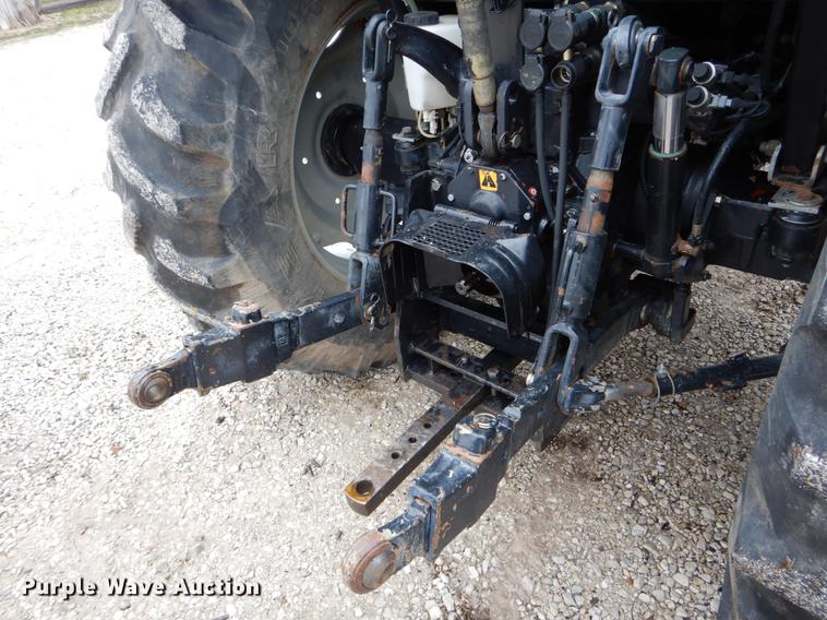 image for item DE8279 2003 Case IH JX90U MFWD tractor