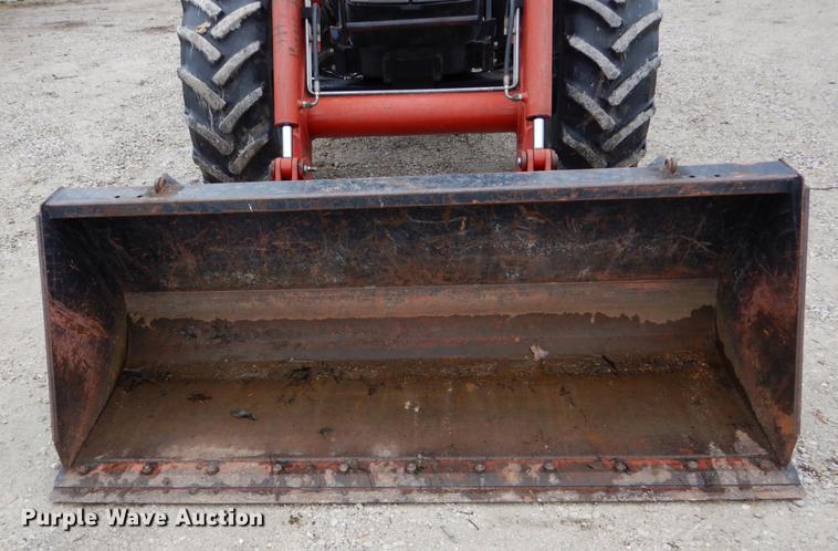 image for item DE8279 2003 Case IH JX90U MFWD tractor