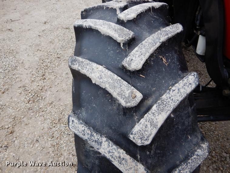 image for item DE8279 2003 Case IH JX90U MFWD tractor