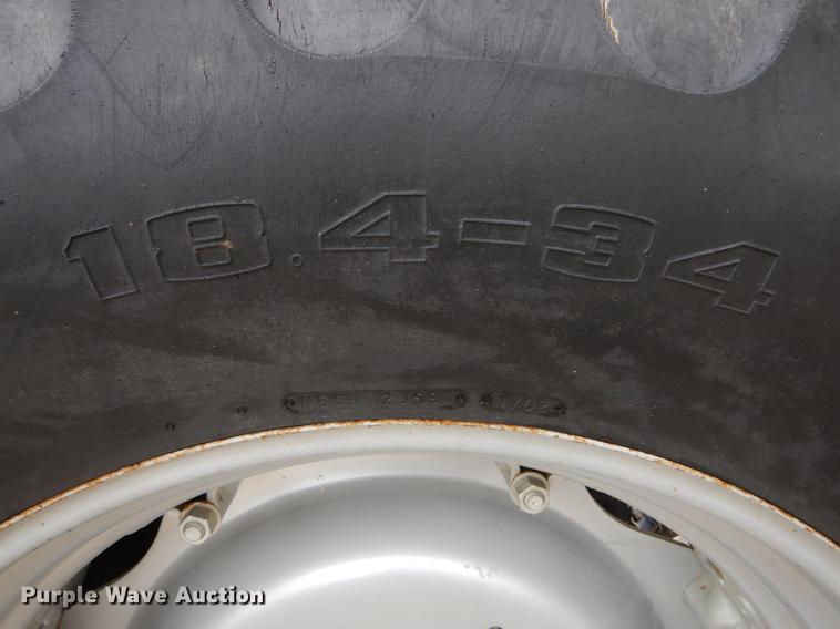 image for item DE8279 2003 Case IH JX90U MFWD tractor