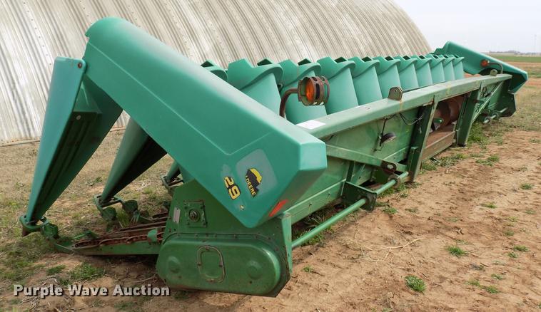 image for item DF4413 1994 John Deere 1293 corn head