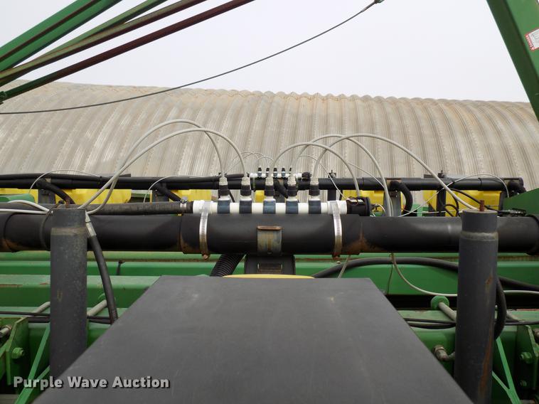 image for item DF4416 John Deere 1770 Max Emerge Plus planter