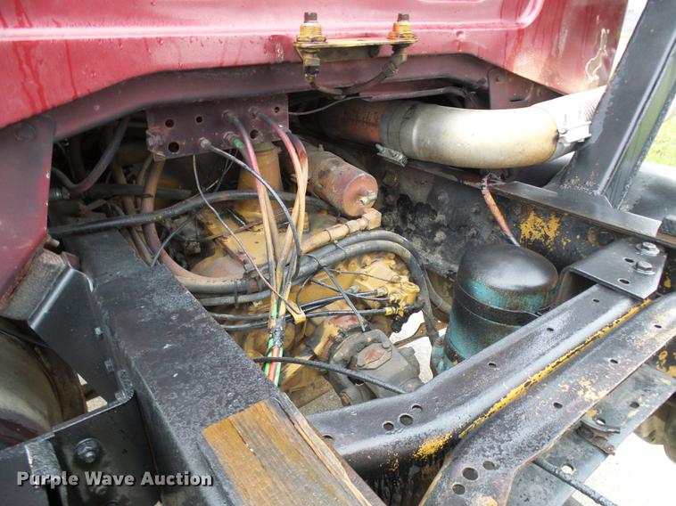 image for item DF7177 1988 GMC Brigadier grain truck