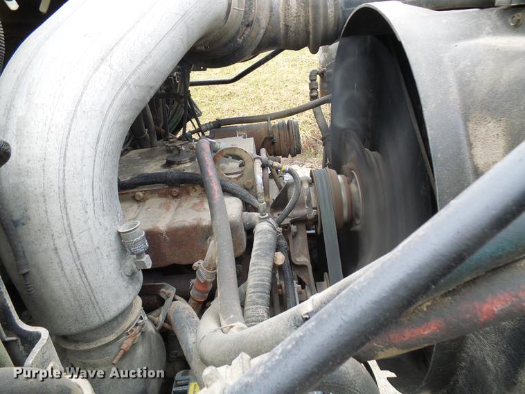 image for item DF7177 1988 GMC Brigadier grain truck