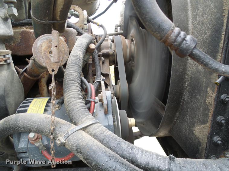 image for item DF7177 1988 GMC Brigadier grain truck