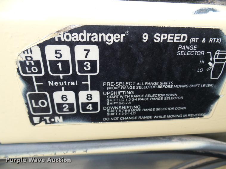 image for item DF7177 1988 GMC Brigadier grain truck