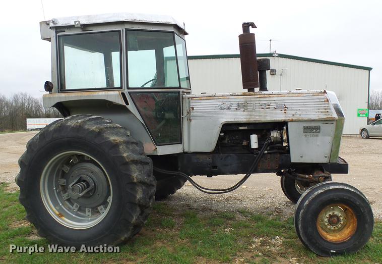 image for item DF7180 White 2-105 tractor