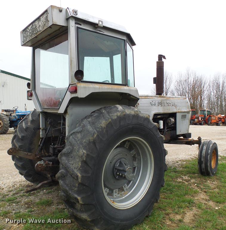 image for item DF7180 White 2-105 tractor