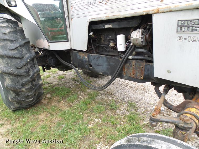 image for item DF7180 White 2-105 tractor