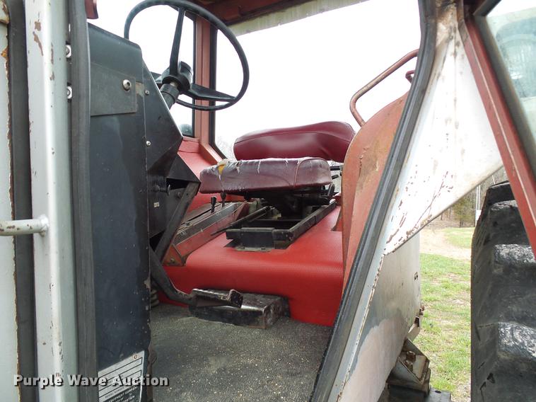 image for item DF7180 White 2-105 tractor