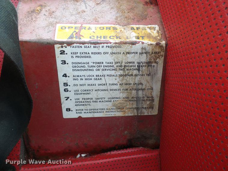 image for item DF7180 White 2-105 tractor