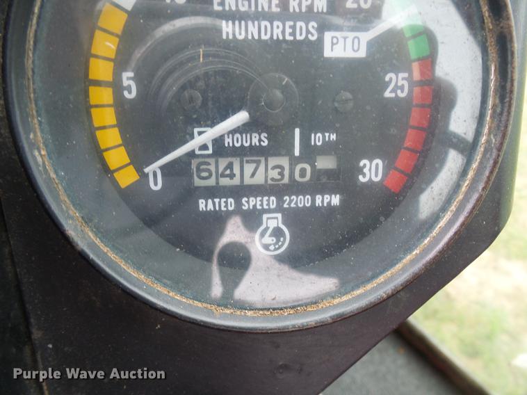 image for item DF7180 White 2-105 tractor