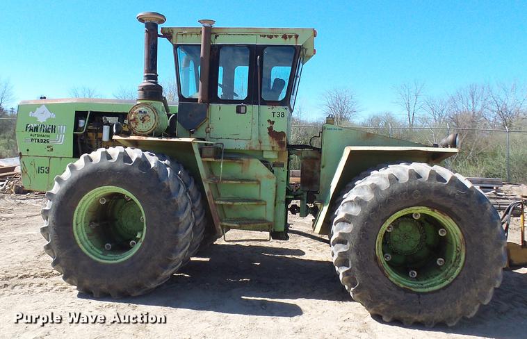 image for item DF7186 1980 Steiger Panther III PTA325 4WD tractor