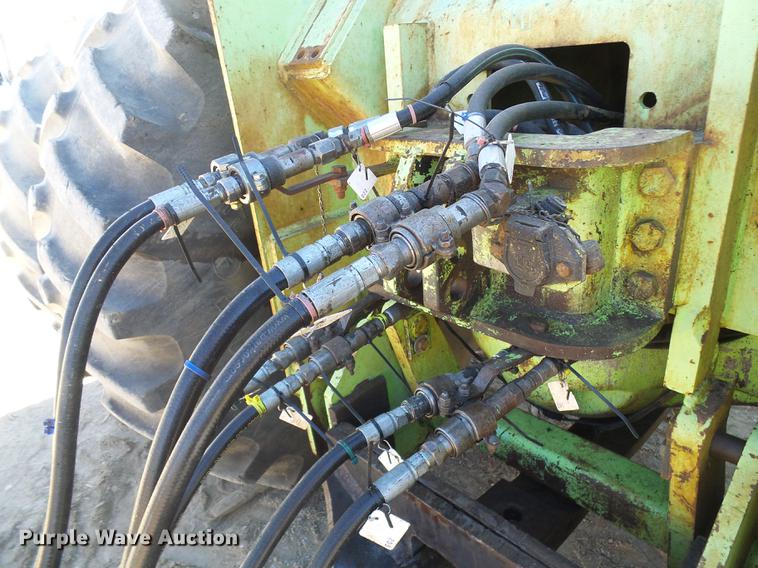 image for item DF7186 1980 Steiger Panther III PTA325 4WD tractor