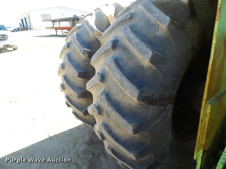 image for item DF7186 1980 Steiger Panther III PTA325 4WD tractor