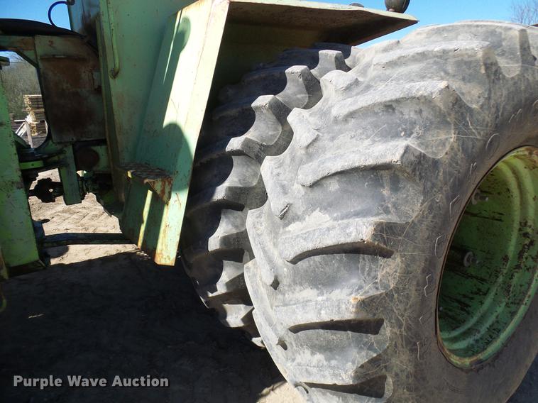 image for item DF7186 1980 Steiger Panther III PTA325 4WD tractor