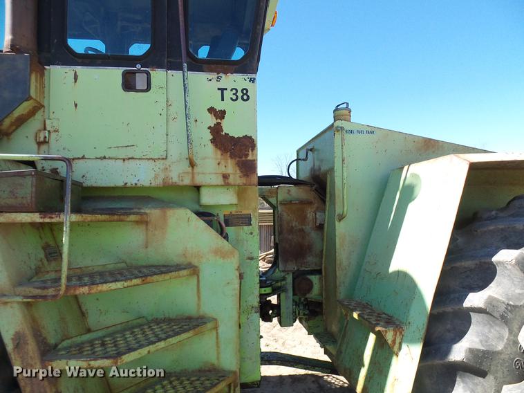 image for item DF7186 1980 Steiger Panther III PTA325 4WD tractor