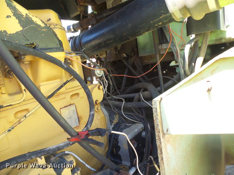 image for item DF7186 1980 Steiger Panther III PTA325 4WD tractor