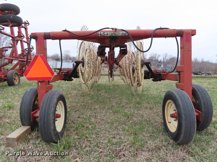 image for item DF7777 H&S hi-capacity hay rake