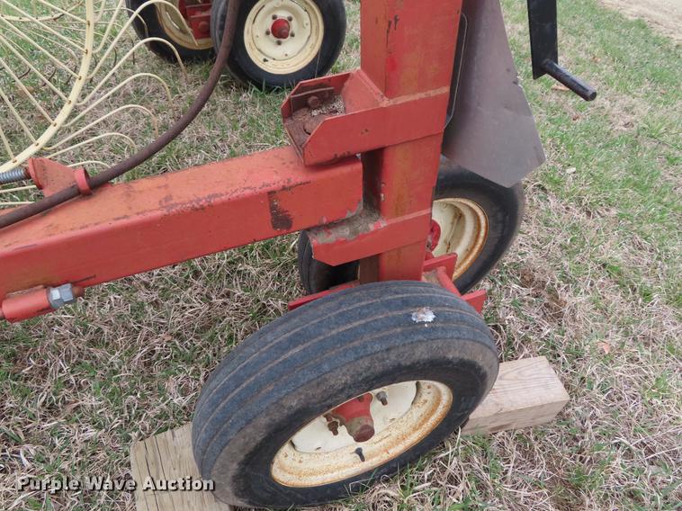 image for item DF7777 H&S hi-capacity hay rake