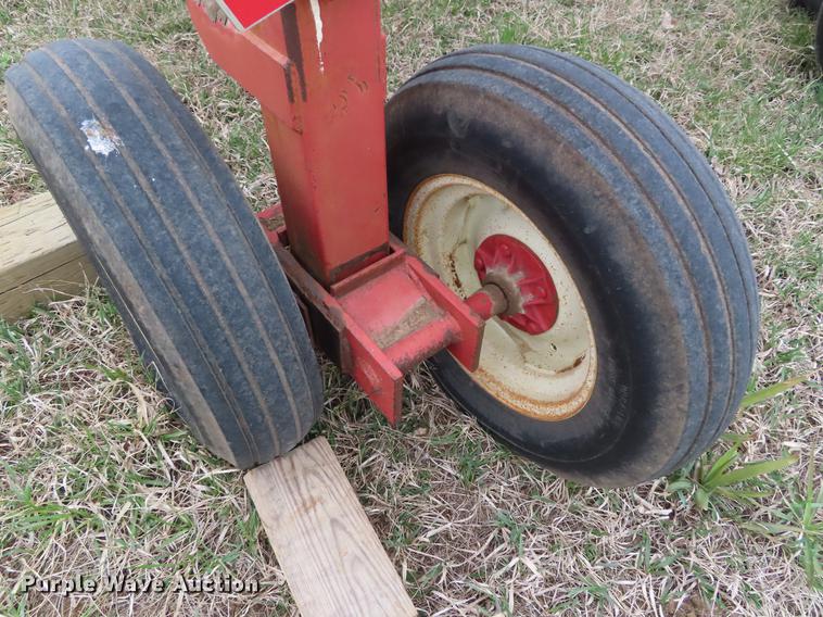 image for item DF7777 H&S hi-capacity hay rake