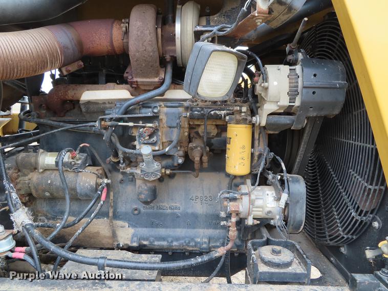 image for item DF7780 1994 Caterpillar Challenger 65C tractor