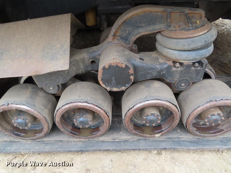 image for item DF7780 1994 Caterpillar Challenger 65C tractor