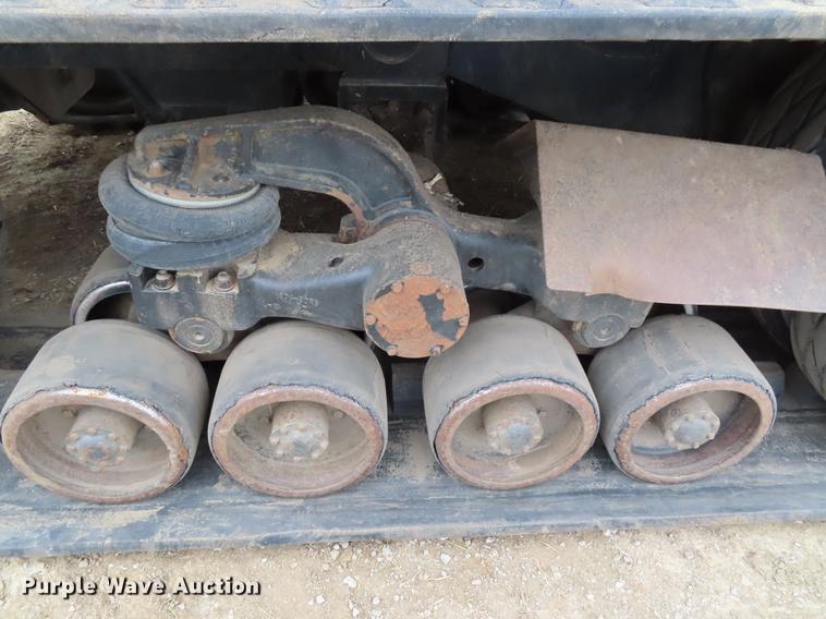 image for item DF7780 1994 Caterpillar Challenger 65C tractor