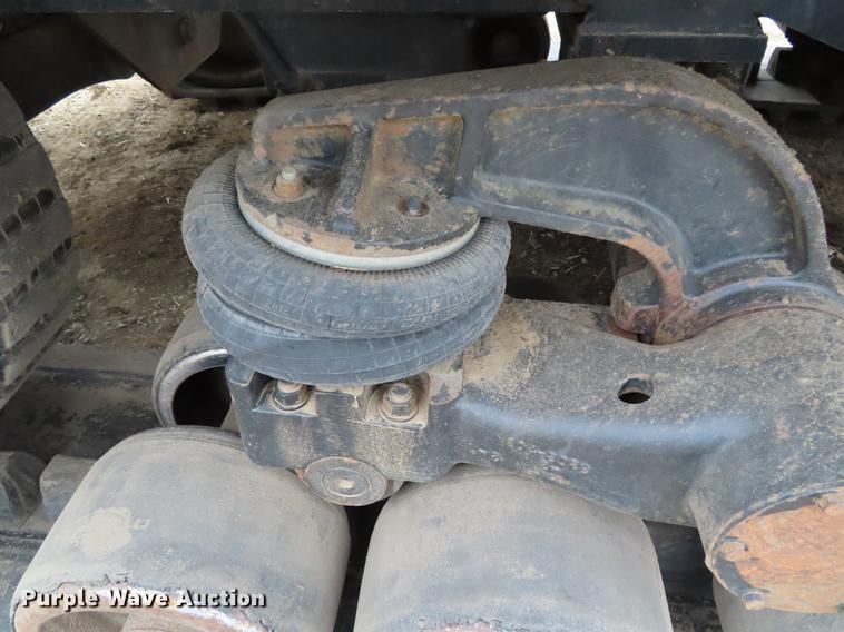 image for item DF7780 1994 Caterpillar Challenger 65C tractor