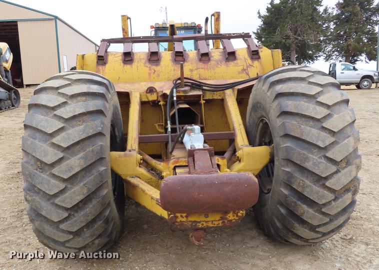 image for item DF7781 Caterpillar 70 scraper