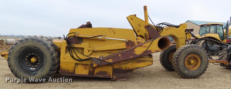 image for item DF7781 Caterpillar 70 scraper