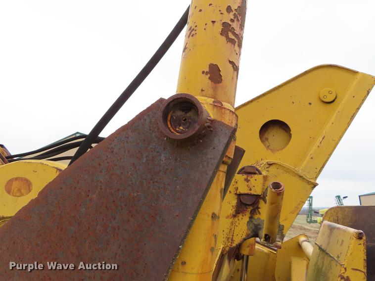 image for item DF7781 Caterpillar 70 scraper