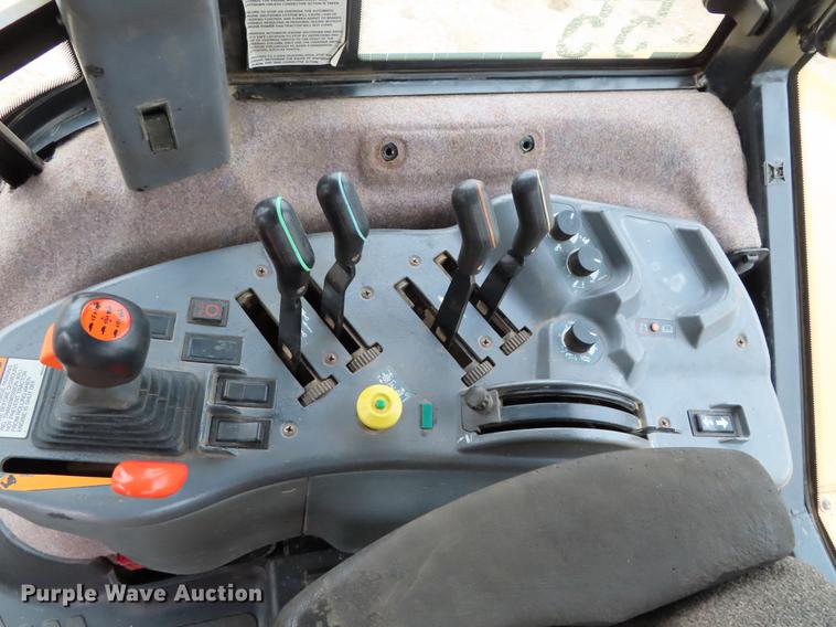 image for item DF7783 1996 Caterpillar Challenger 55 tractor