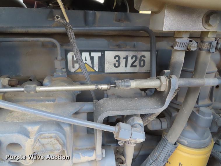 image for item DF7783 1996 Caterpillar Challenger 55 tractor