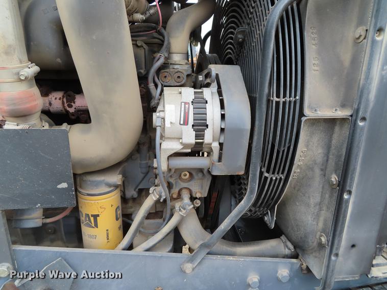 image for item DF7783 1996 Caterpillar Challenger 55 tractor