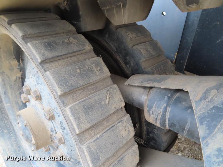 image for item DF7783 1996 Caterpillar Challenger 55 tractor