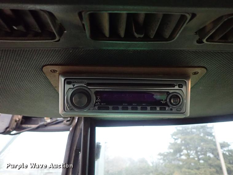 image for item DF8898 1980 John Deere 8640 4WD tractor