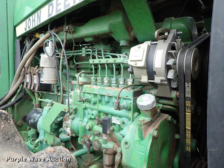 image for item DF8898 1980 John Deere 8640 4WD tractor