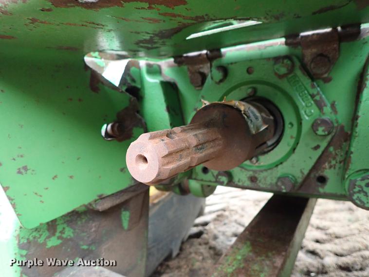 image for item DF8898 1980 John Deere 8640 4WD tractor